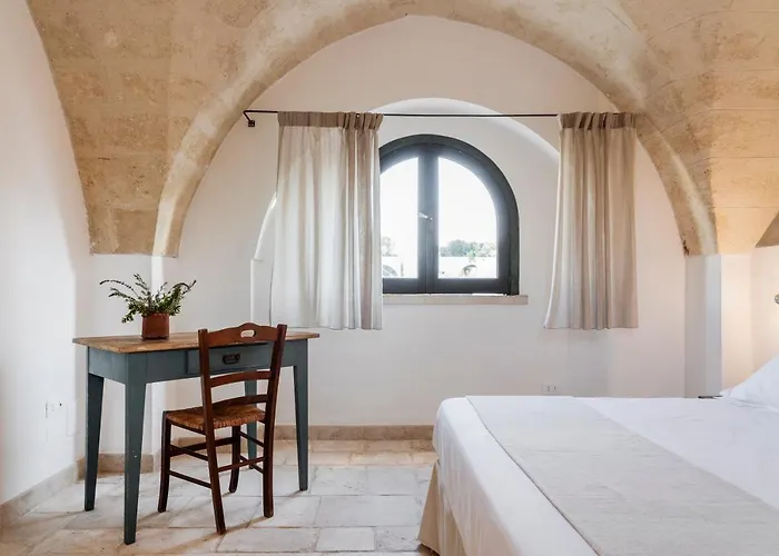 Masseria Gorgognolo Bed and Breakfast 4*