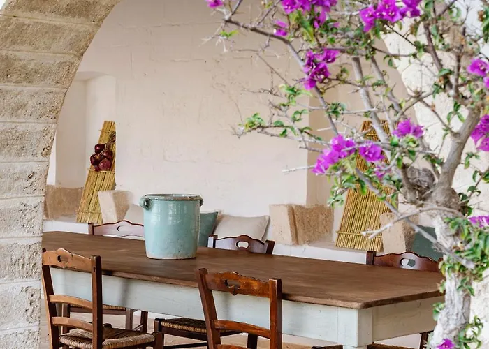 Masseria Gorgognolo Bed and Breakfast 4*