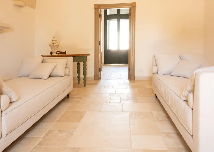 Masseria Gorgognolo Bed and Breakfast 4*