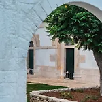Alojamento de Acomodação e Pequeno-almoço Masseria Gorgognolo 4*