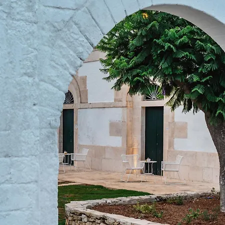 Nocleg ze śniadaniem Masseria Gorgognolo 4*